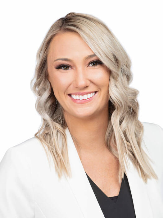 Dr. Miranda Bunge D.C.
